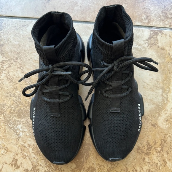 Selling theses original balenciagas I don’t wear any more in good conditions - Picture 2 of 2